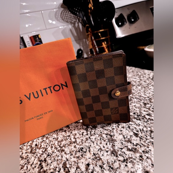 Louis Vuitton Damier Ebene Small Ring Agenda Cover - Picture 3 of 9